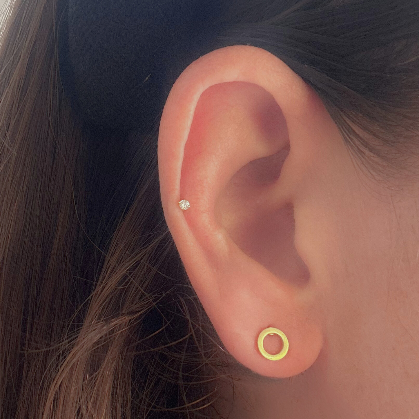 Hollow circle studs - Silver