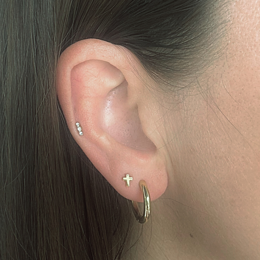 Tiny cross studs - Silver