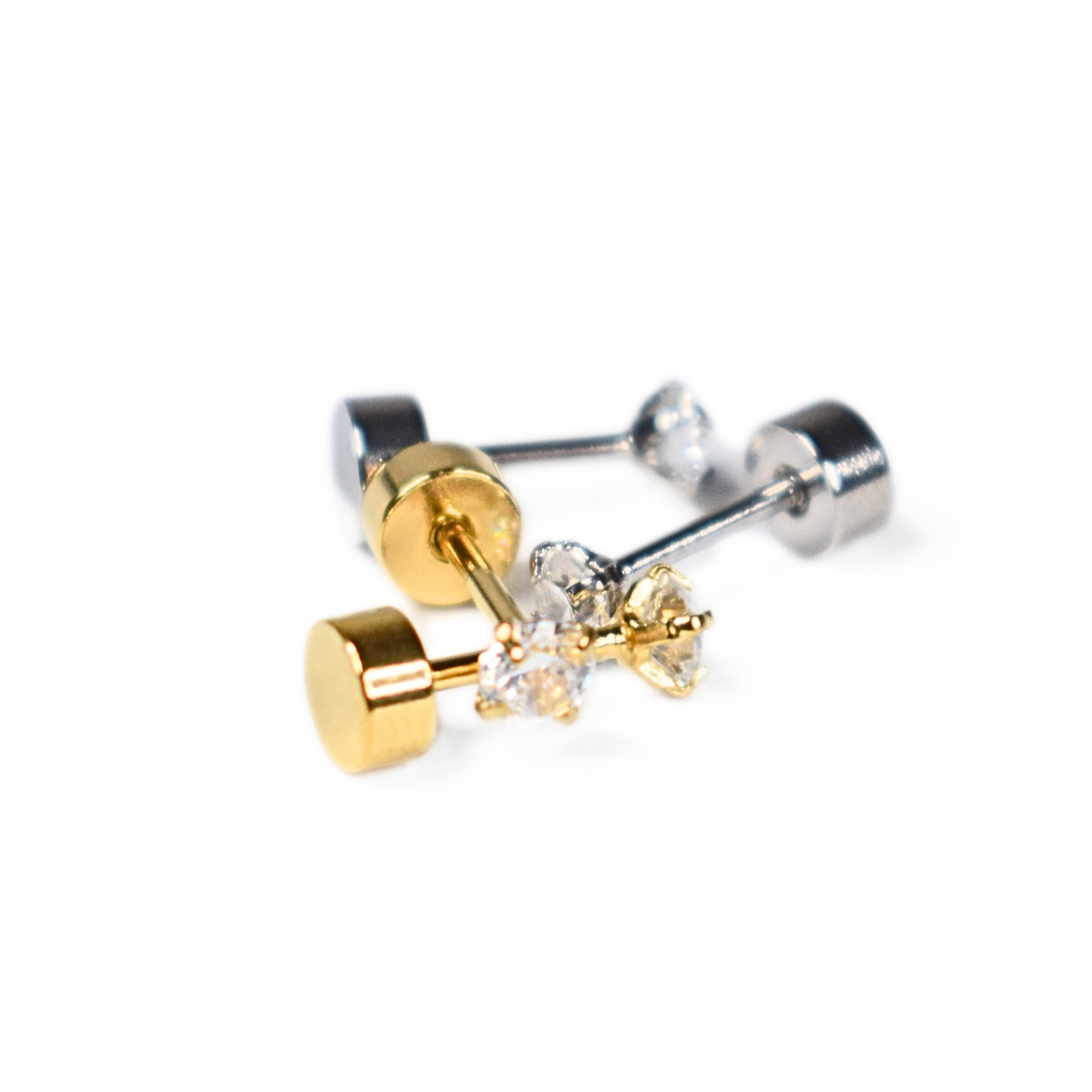 Tiny Diamond studs - Gold - TheEarringCollective