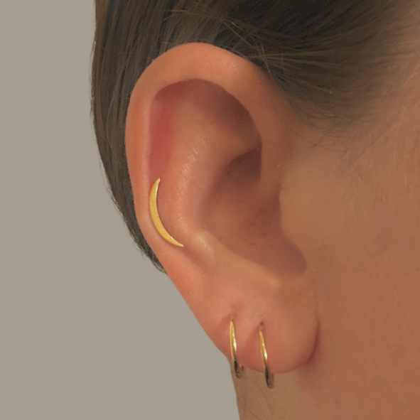 Crescent studs - Gold