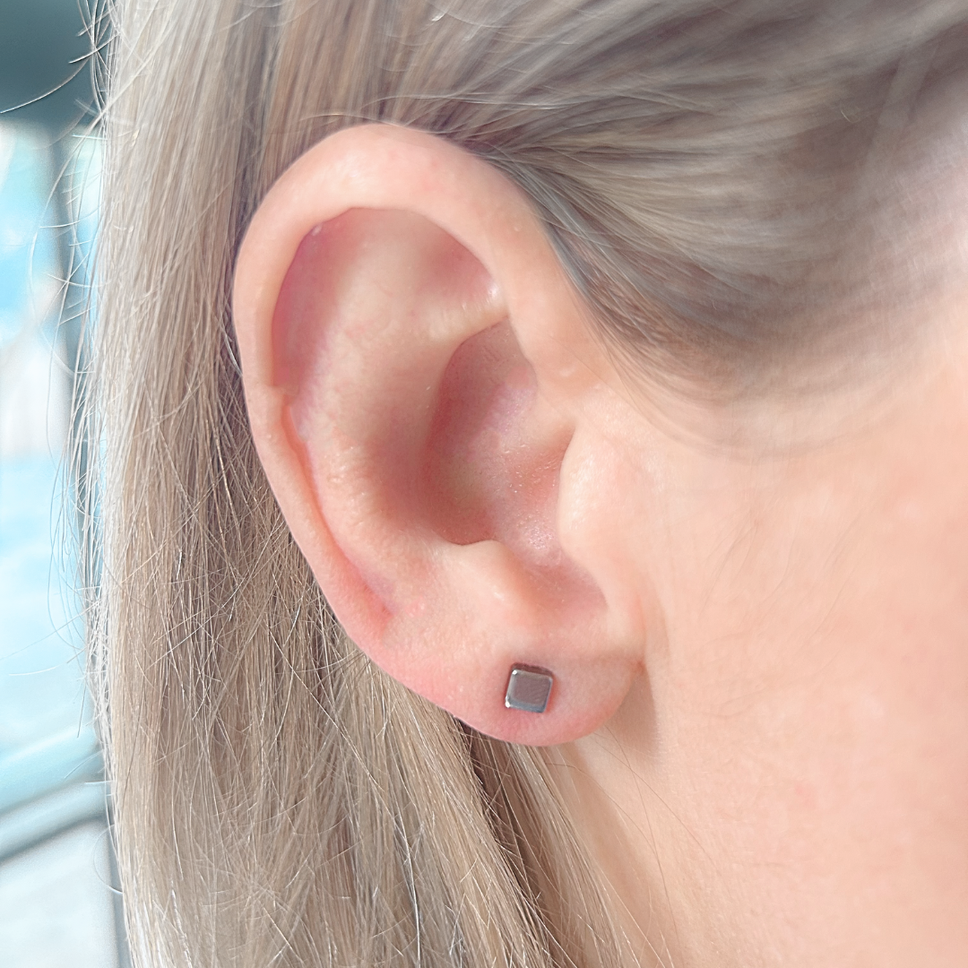 4mm Double square studs - Silver - TheEarringCollective