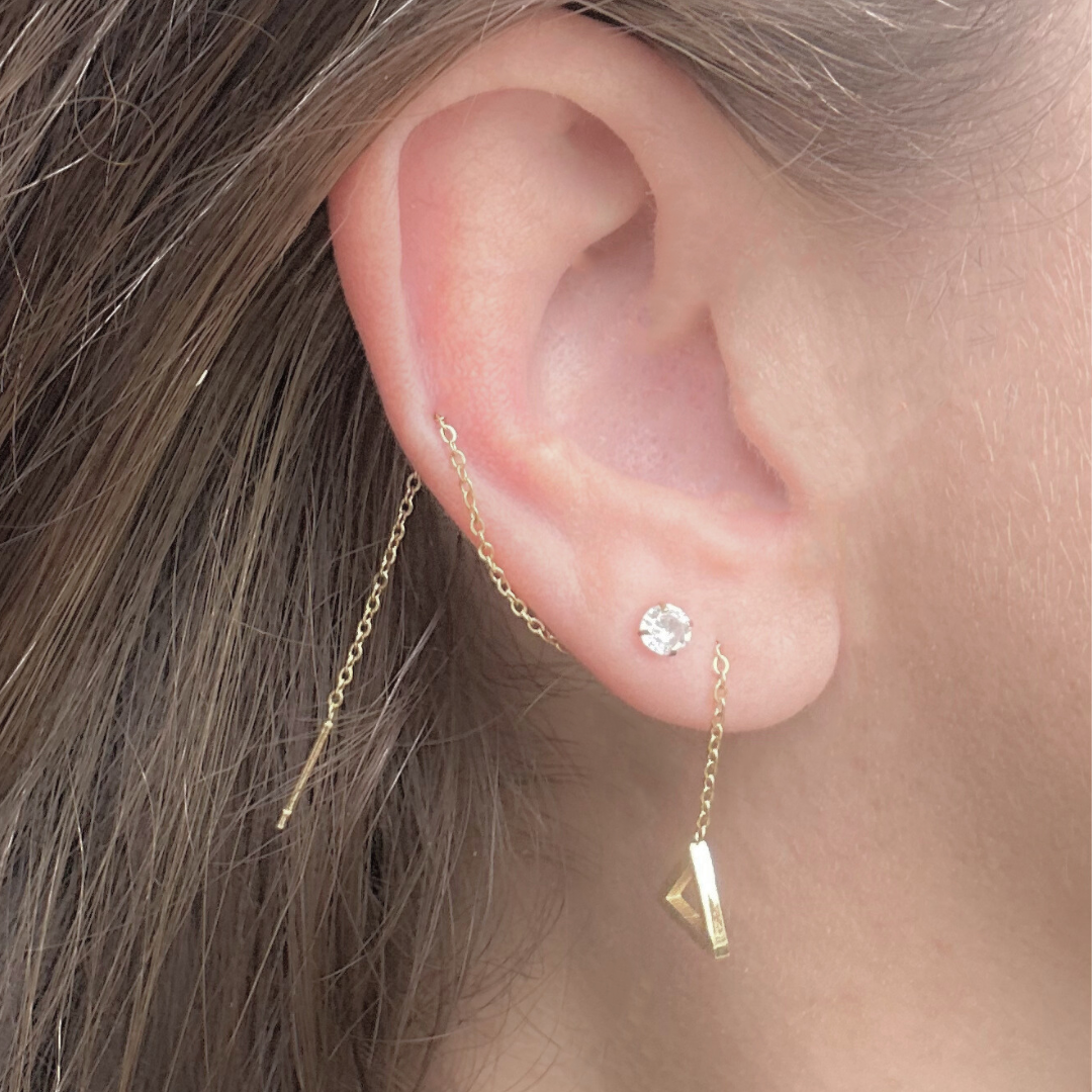 Thread through triangle chained stud - Gold - TheEarringCollective