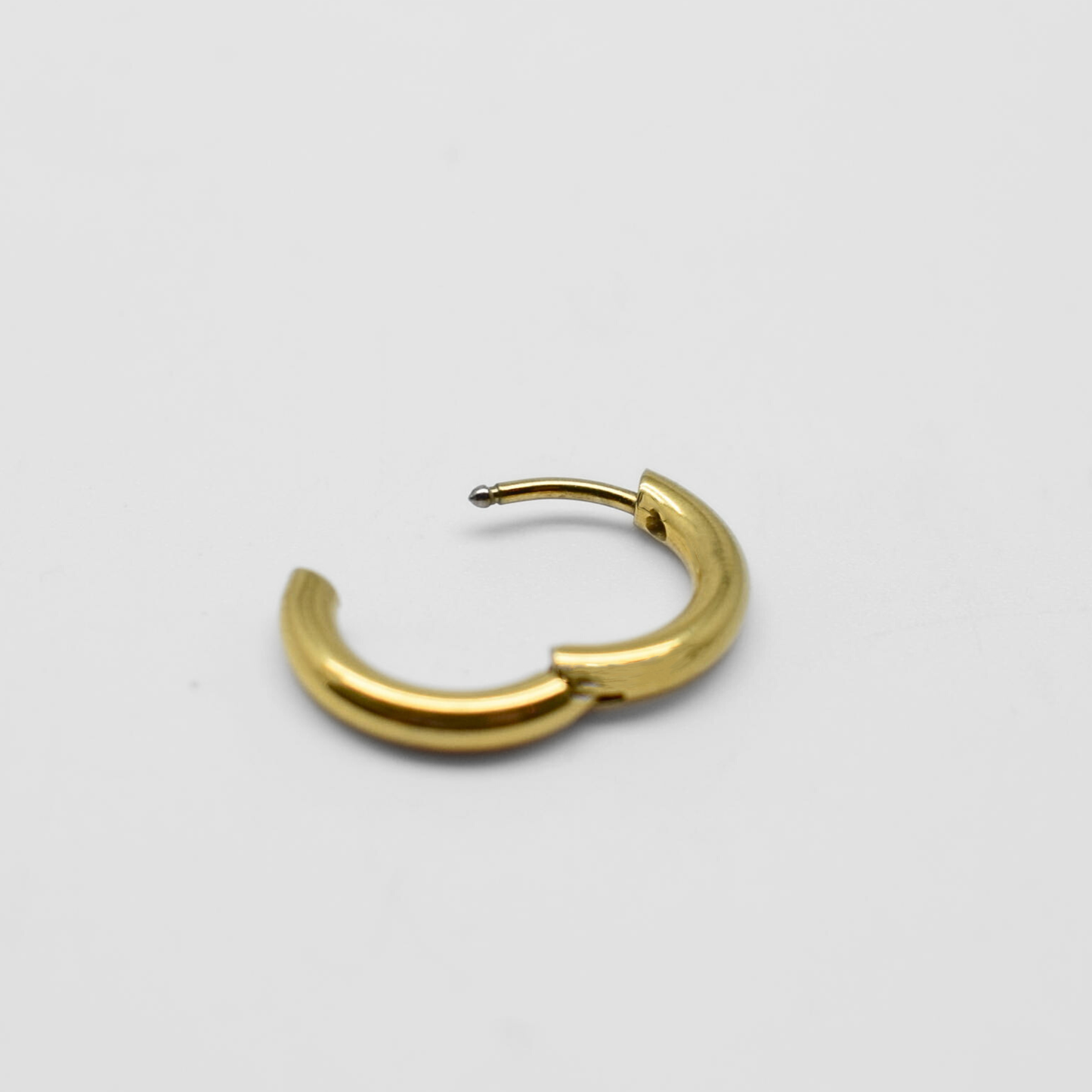 10mm Classic hoops - Gold - TheEarringCollective