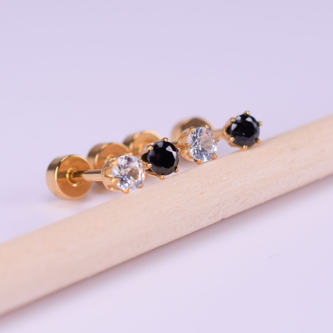 3mm Diamond studs - Gold - TheEarringCollective