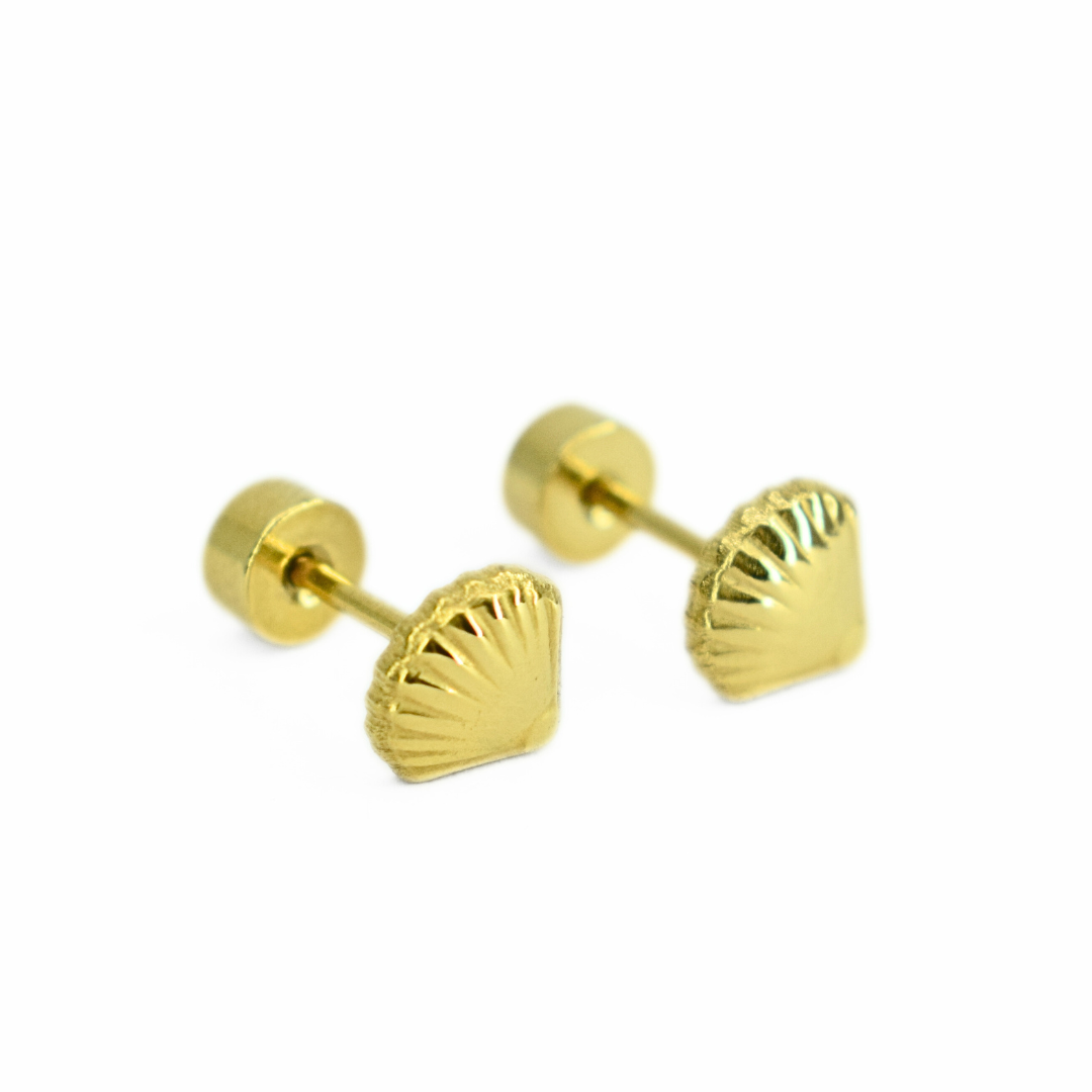 Baby shell studs - Gold - TheEarringCollective