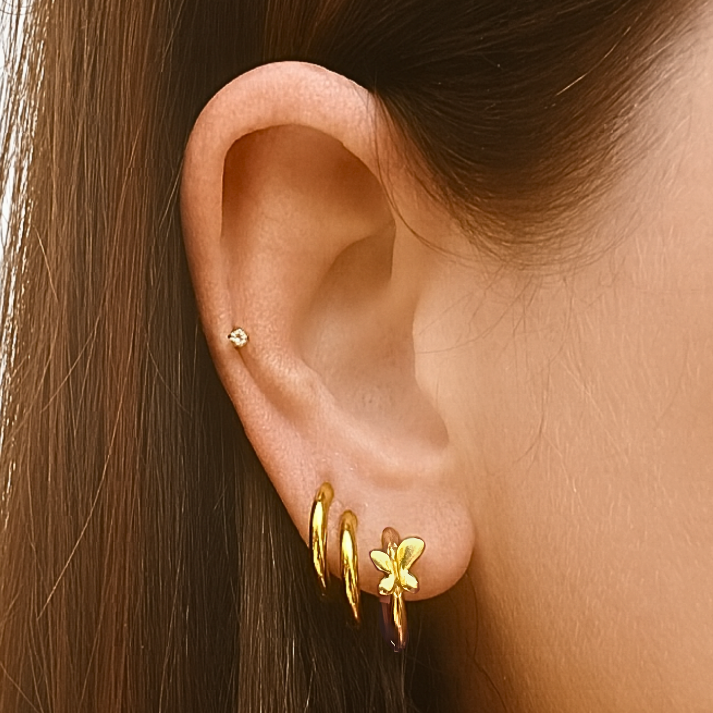 10mm Butterfly hoops - Gold