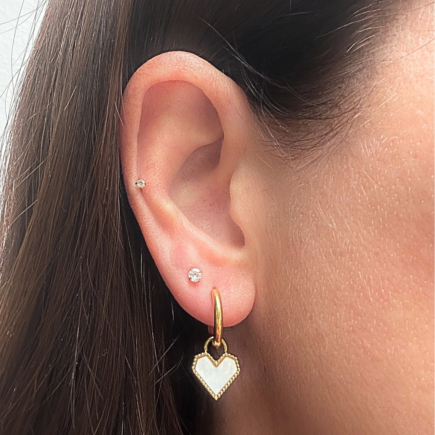 Shell heart charm hoops - Gold