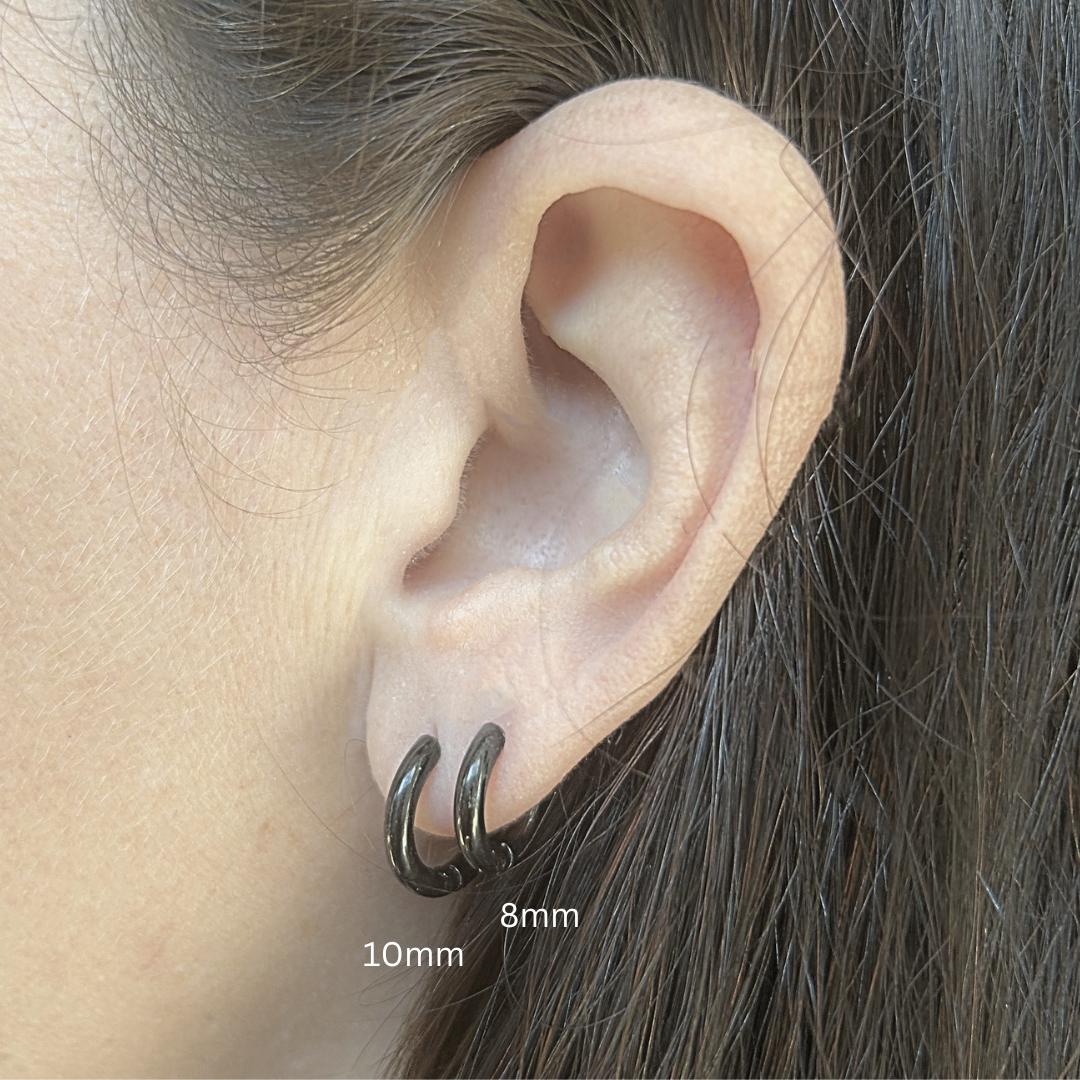 10mm Classic hoops - Black - TheEarringCollective