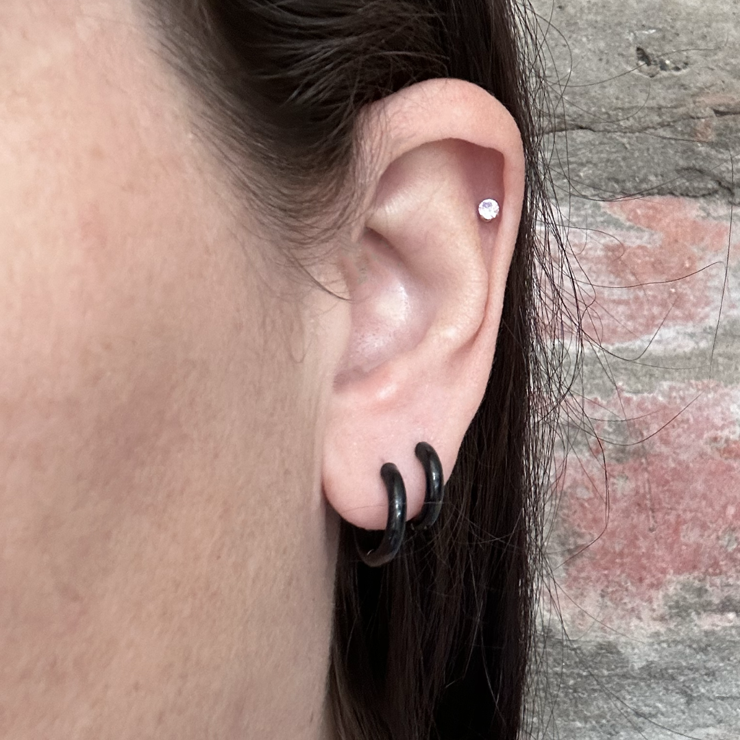 10mm Classic hoops - Black - TheEarringCollective