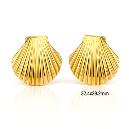 Oversized shell studs - Gold