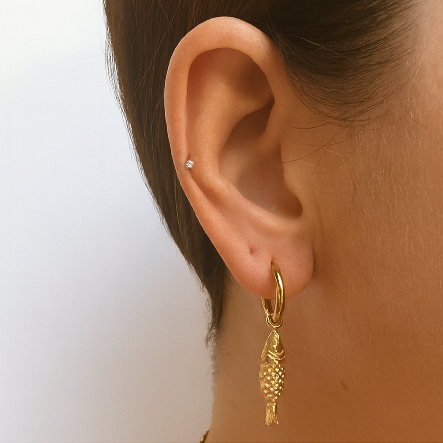 10mm fish charm hoops - Gold