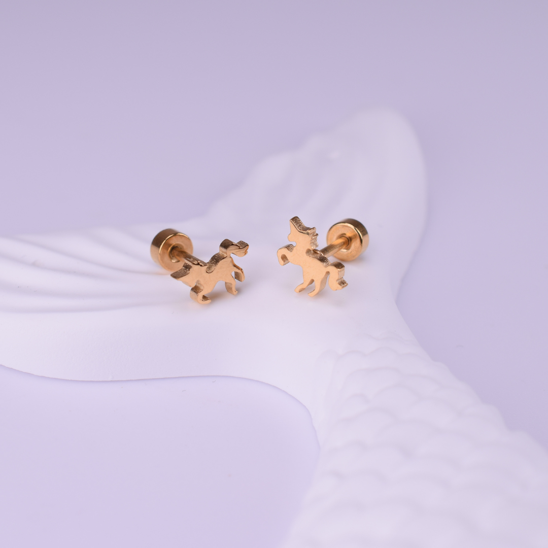 Unicorn studs - Gold