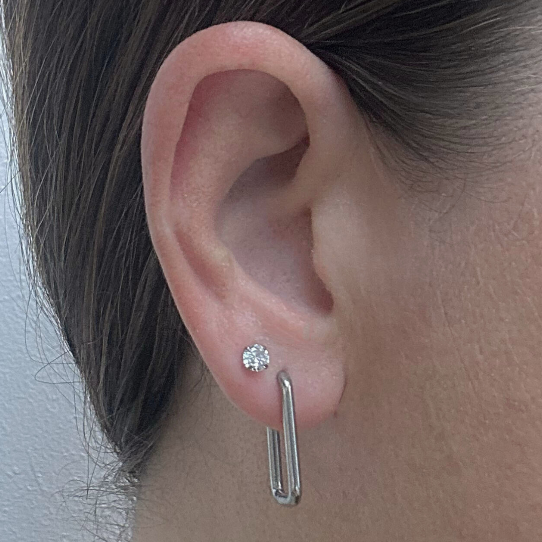 Baby Diamond studs - Silver - TheEarringCollective