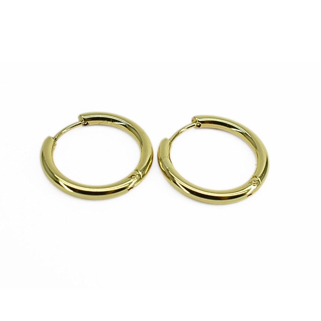 16mm Classic hoops - Gold - TheEarringCollective