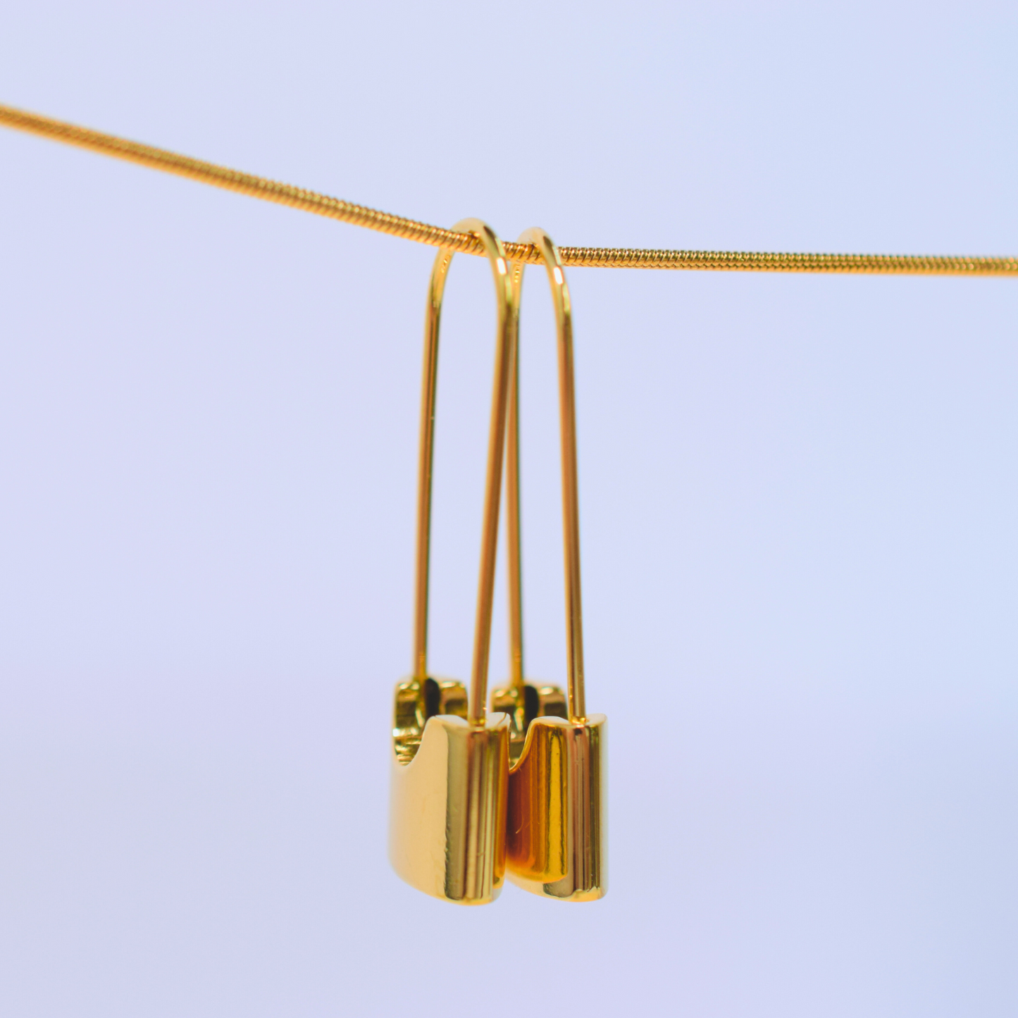 Locked hoops - Gold