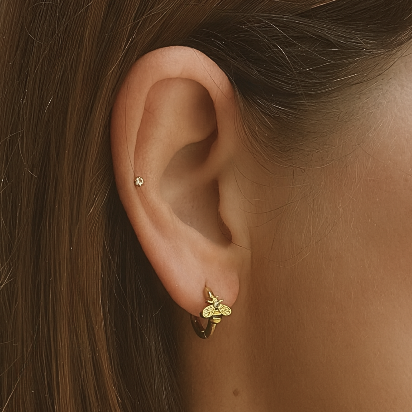 10mm bee hoops - Gold