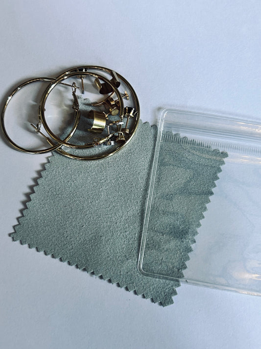 Jewellery cleaning cloth